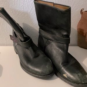 Madewell leather moto boots